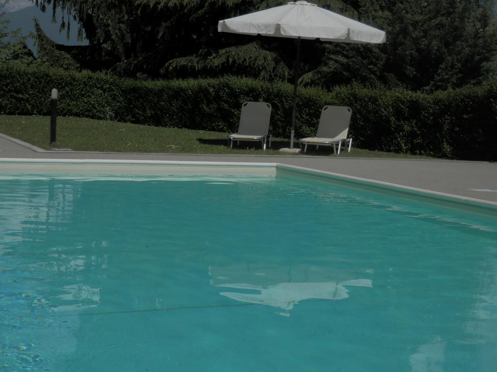 Appartement Casa Lella With Pool And Garden à Lenno Extérieur photo
